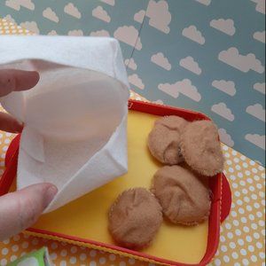 Pretend felt Nuggets with sauce and tray Set